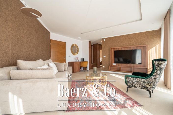 Image No.20-Maison de ville de 7 chambres à vendre à Nin