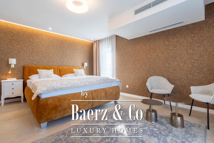 Image No.27-Maison de ville de 7 chambres à vendre à Nin