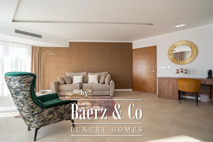 Image No.6-Maison de ville de 7 chambres à vendre à Nin