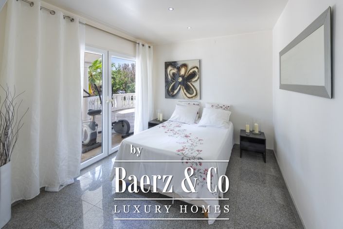 Image No.22-4 Bed Villa for sale