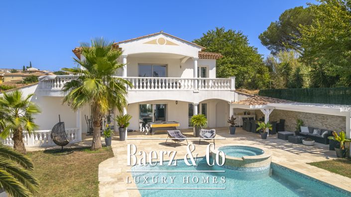 Image No.3-4 Bed Villa for sale