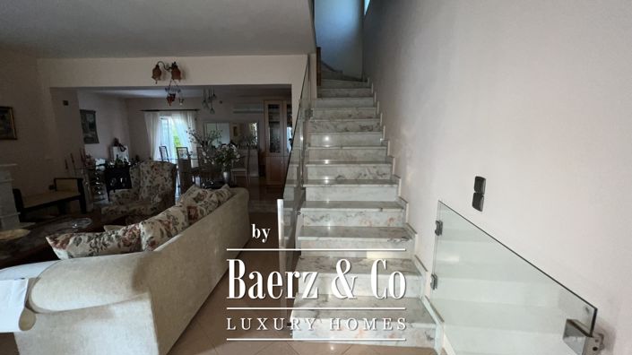 Image No.13-9 Bed Villa for sale