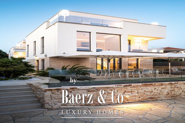 Image No.3-Maison de ville de 4 chambres à vendre à Vrsi