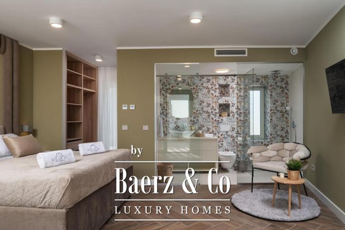 Image No.28-4 Bed Villa for sale