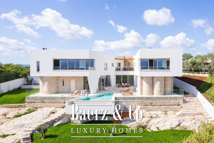 Image No.4-4 Bed Villa for sale