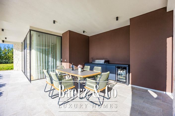 Image No.7-3 Bed Townhouse for sale