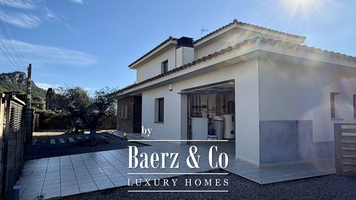 Image No.38-5 Bed Villa for sale