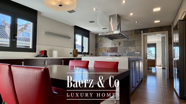 Image No.6-5 Bed Villa for sale