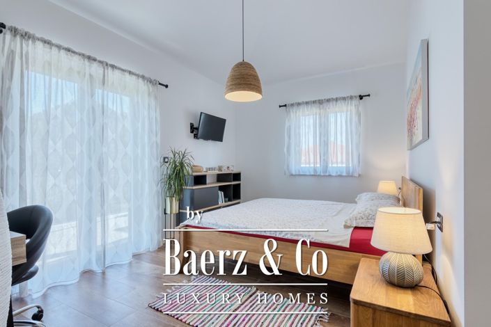 Image No.31-4 Bed Townhouse for sale