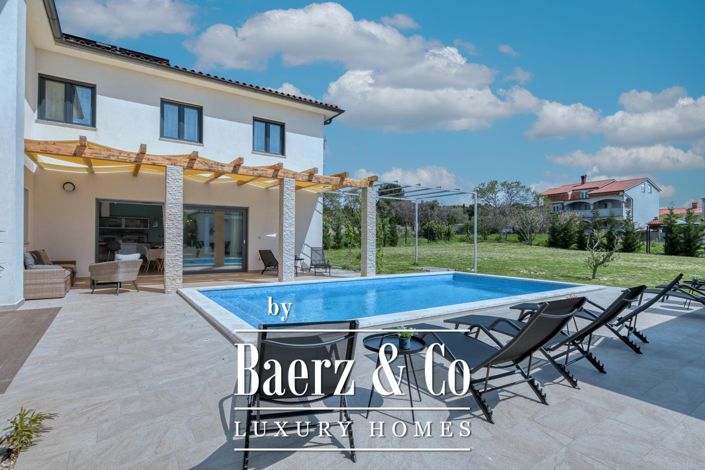 Image No.5-4 Bed Townhouse for sale