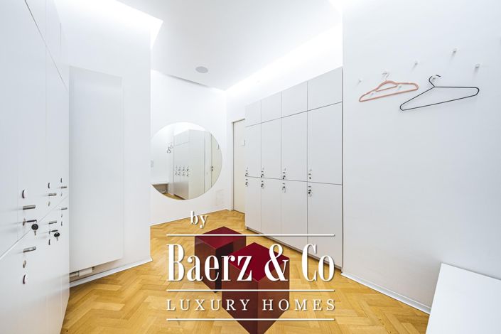 Image No.23-5 Bed Apartment for sale