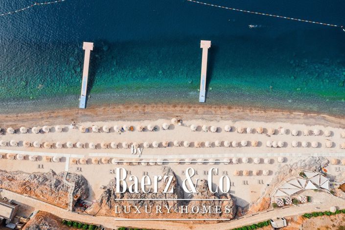 Image No.5-3 Bed Property for sale