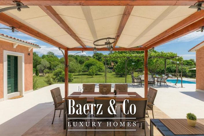 Image No.34-4 Bed Townhouse for sale