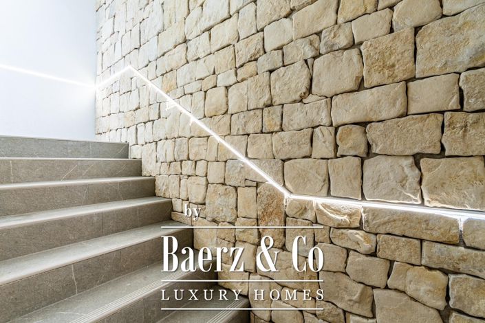 Image No.20-4 Bed Villa for sale