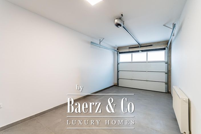 Image No.28-4 Bed Villa for sale