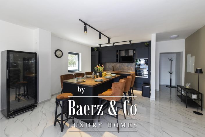 Image No.12-Villa de 6 chambres à vendre à Karlobag