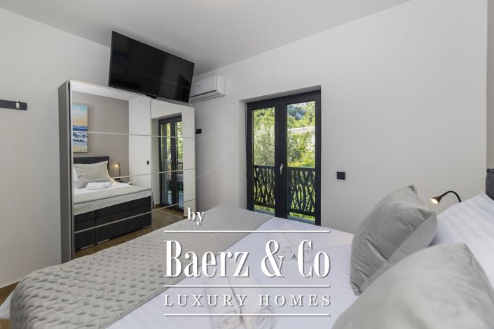 Image No.31-Villa de 6 chambres à vendre à Karlobag