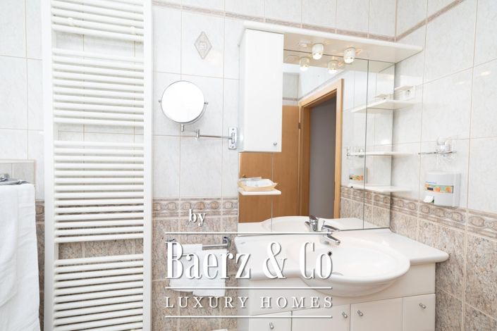 Image No.32-Maison de ville de 20 chambres à vendre à Ravna Gora