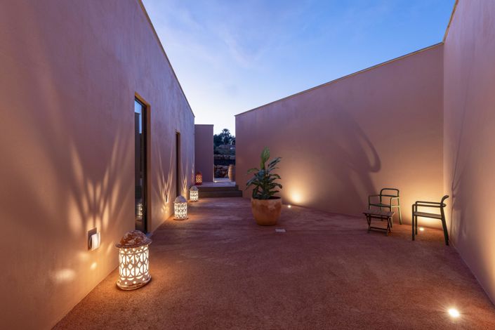 Image No.32-4 Bed Villa for sale