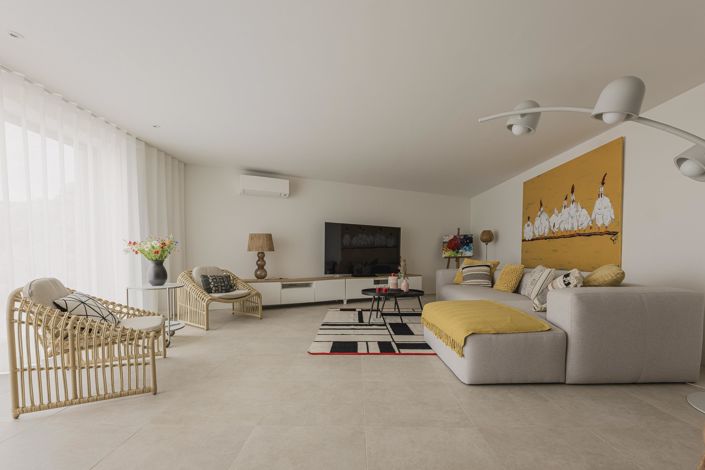 Image No.48-4 Bed Villa for sale