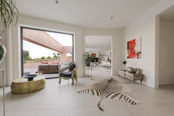 Image No.6-4 Bed Villa for sale