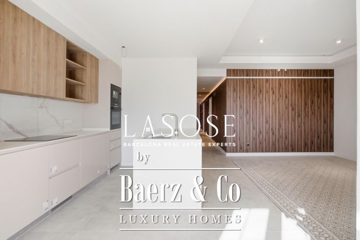 Image No.18-3 Bed Property for sale