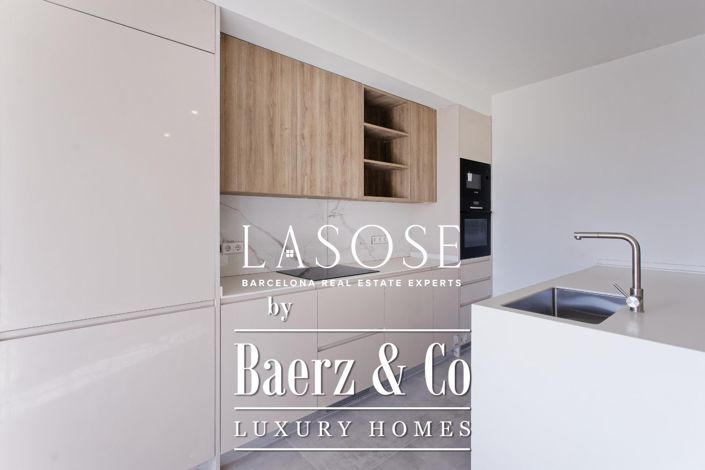 Image No.4-3 Bed Property for sale