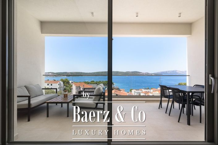 Image No.2-Appartement de 4 chambres à vendre à Trogir