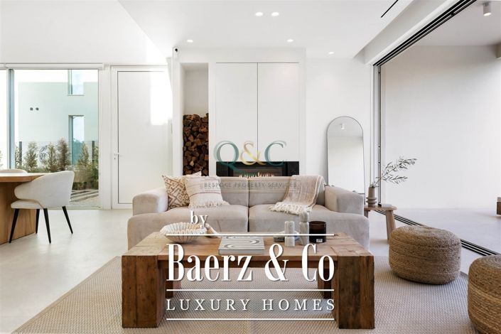 Image No.10-3 Bed Villa for sale