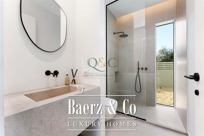 Image No.9-3 Bed Villa for sale