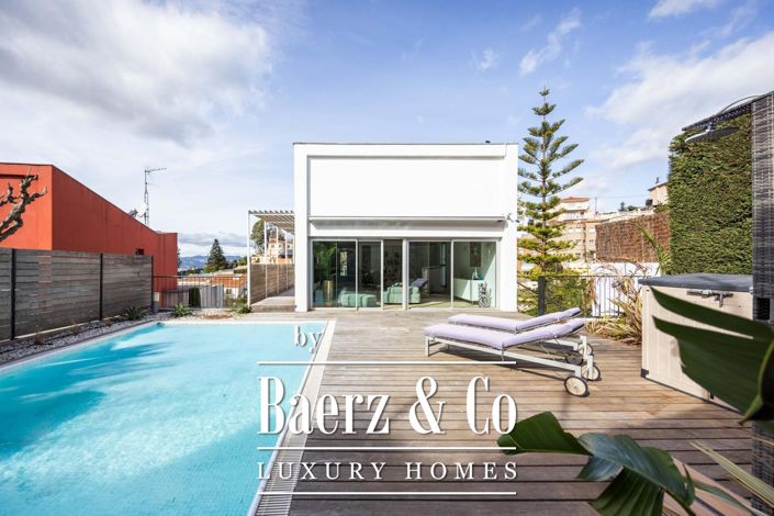 Image No.3-Villa de 6 chambres à vendre à Esplugues de Llobregat