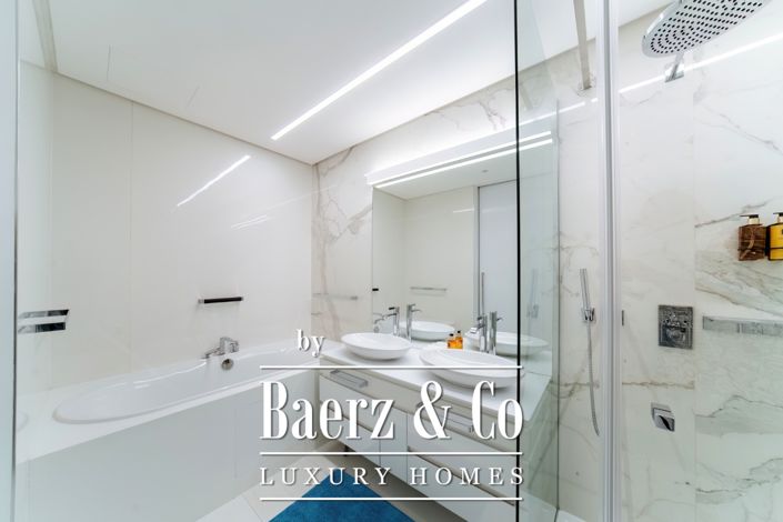 Image No.24-2 Bed Property for sale