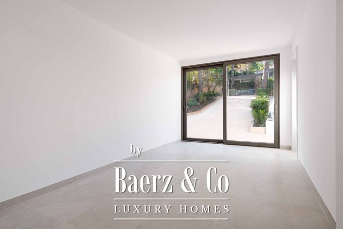 Image No.18-4 Bed Villa for sale