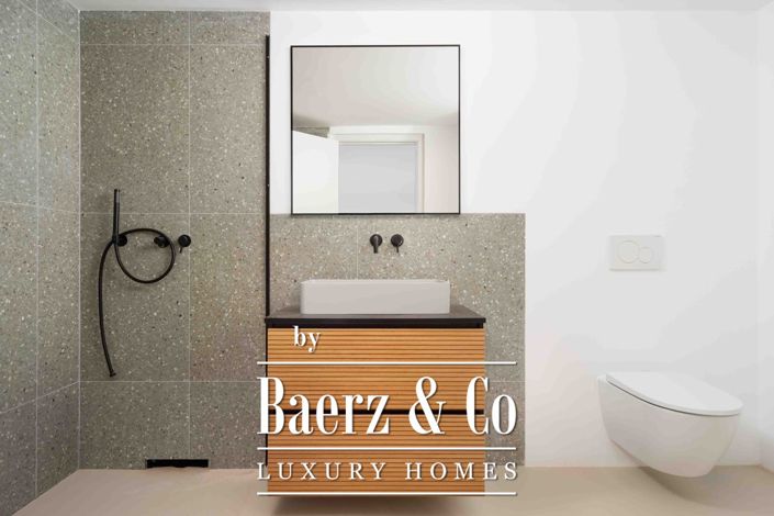 Image No.20-4 Bed Villa for sale