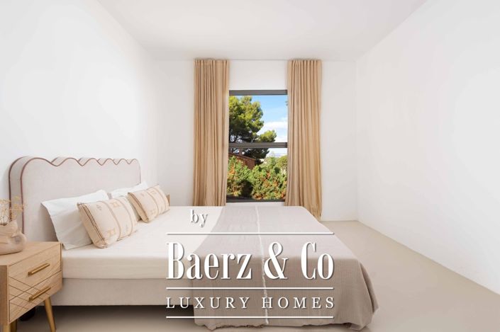 Image No.30-4 Bed Villa for sale