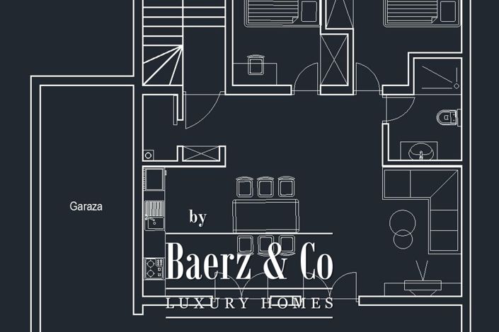 Image No.23-10 Bed Townhouse for sale