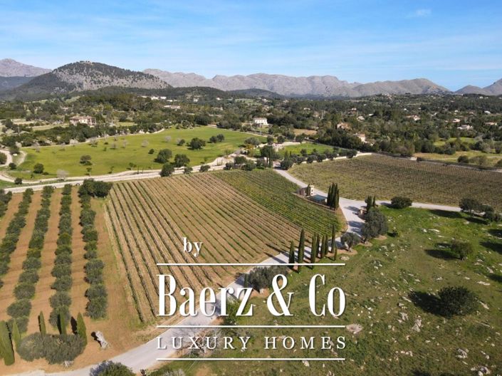 Image No.13-5 Bed Property for sale