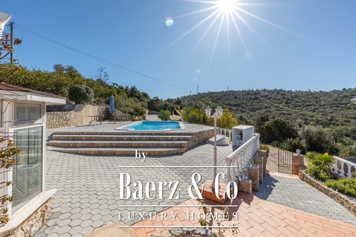 Image No.2-3 Bed Villa for sale