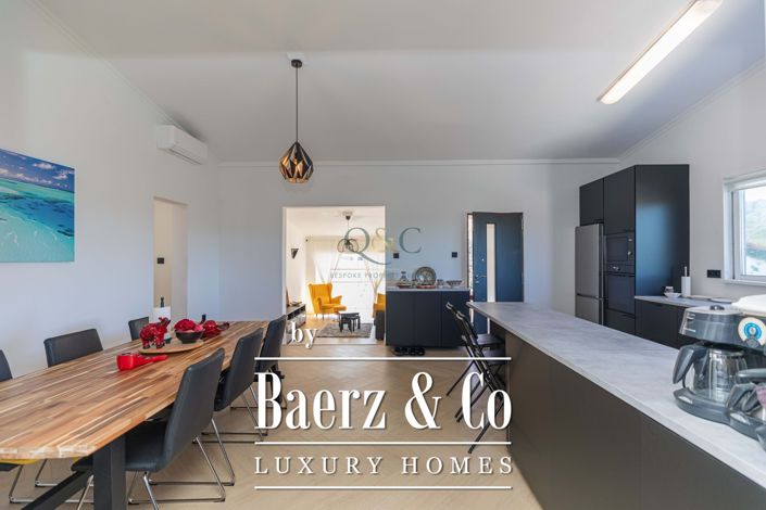 Image No.6-3 Bed Villa for sale