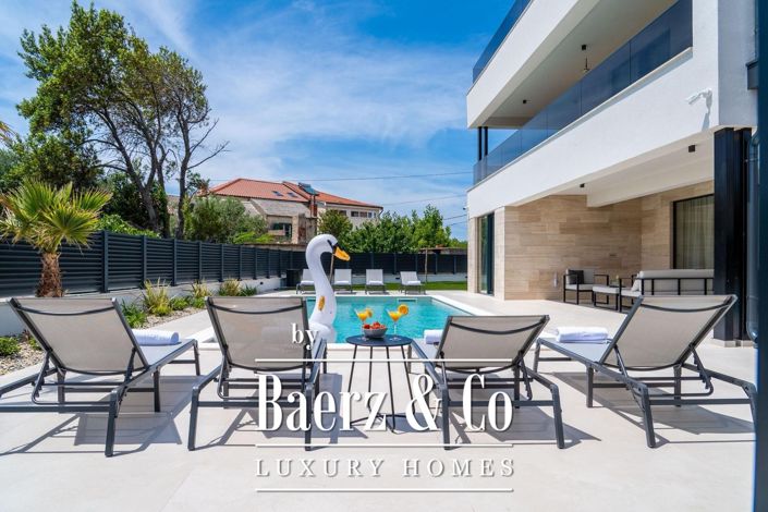 Image No.13-4 Bed Villa for sale