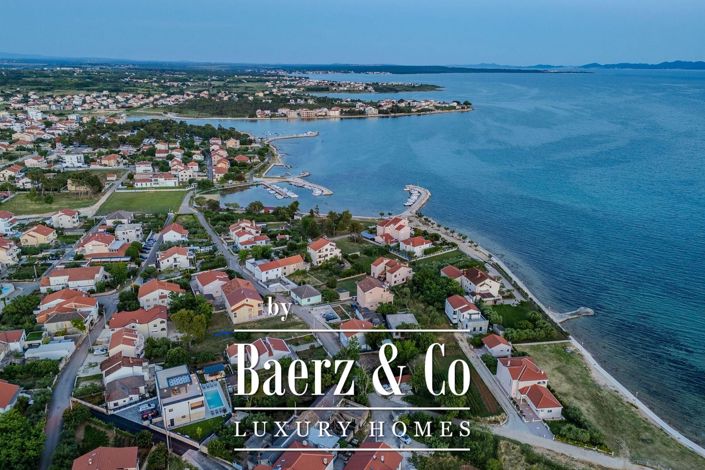 Image No.18-4 Bed Villa for sale