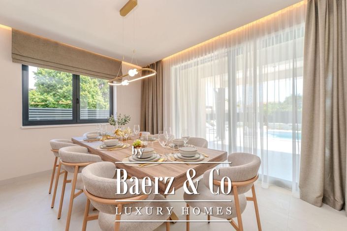 Image No.24-4 Bed Villa for sale