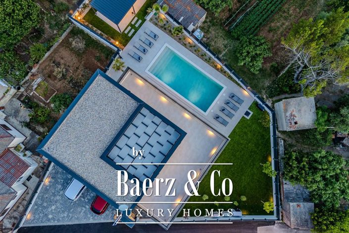 Image No.5-4 Bed Villa for sale