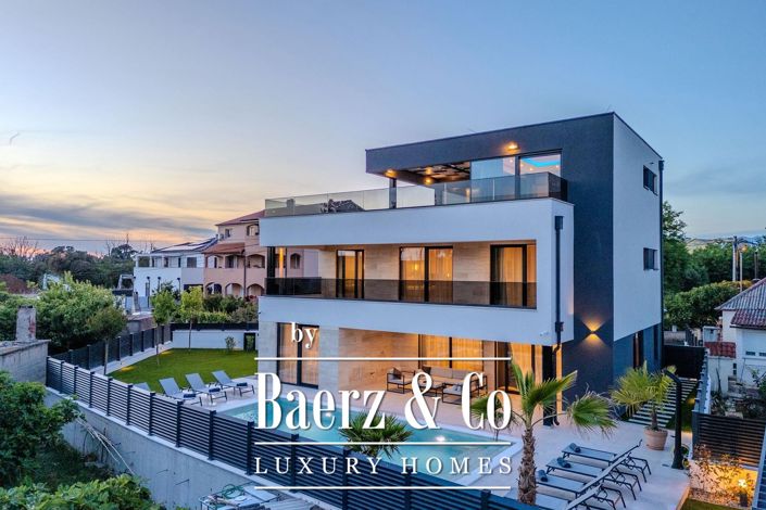 Image No.6-4 Bed Villa for sale