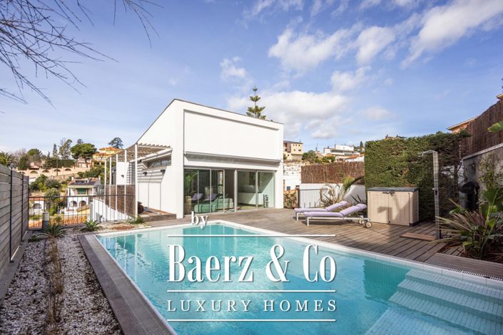 Image No.2-4 Bed Villa for sale
