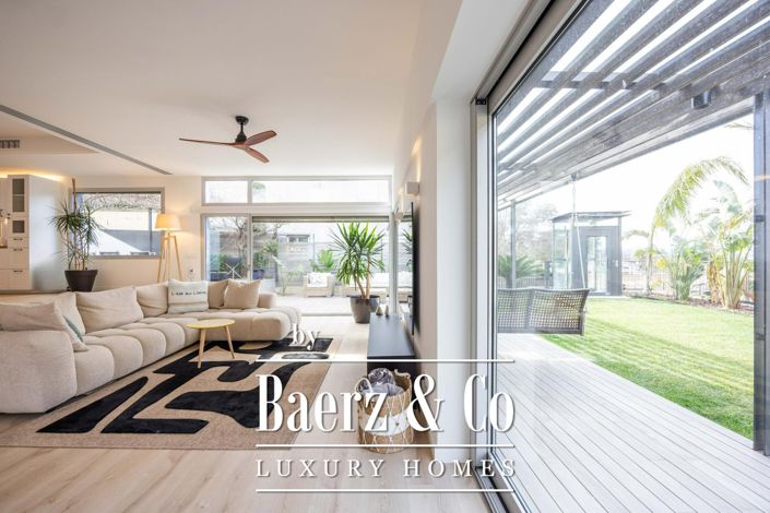 Image No.5-Villa de 4 chambres à vendre à Esplugues de Llobregat