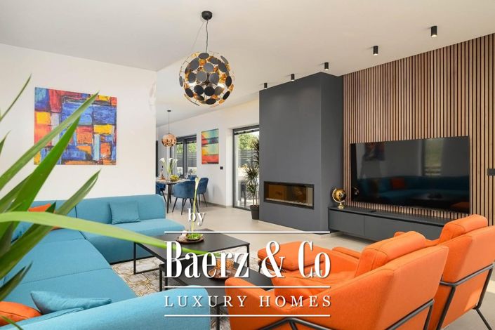 Image No.2-3 Bed Townhouse for sale