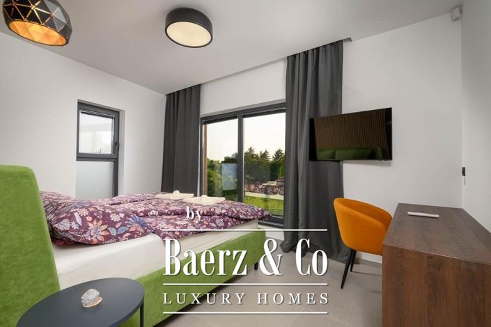 Image No.21-3 Bed Townhouse for sale