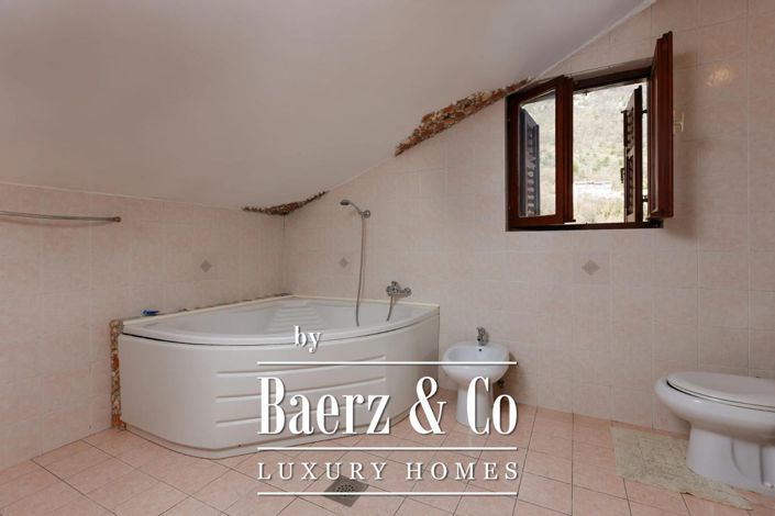 Image No.11-Maison de ville de 10 chambres à vendre à Mošcenicka Draga