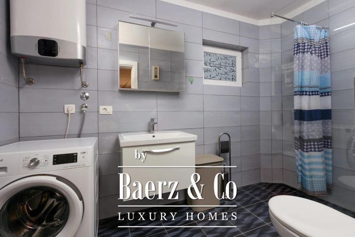 Image No.19-Maison de ville de 10 chambres à vendre à Mošcenicka Draga